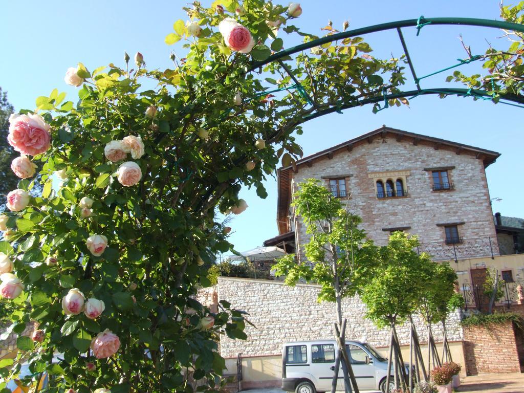 La Castellaia Resort Fabriano Exterior foto